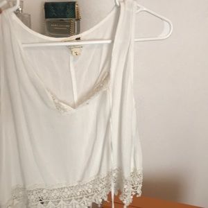 La hearts white tank